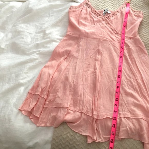 Heartloom light pastel pink v-neck surplice mini dress M, spring - Picture 4 of 10